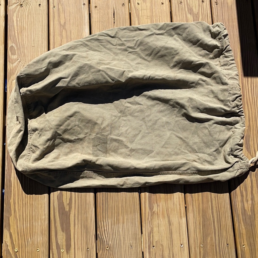 GREEN ARMY RUCKSACK DUFFEL BAG